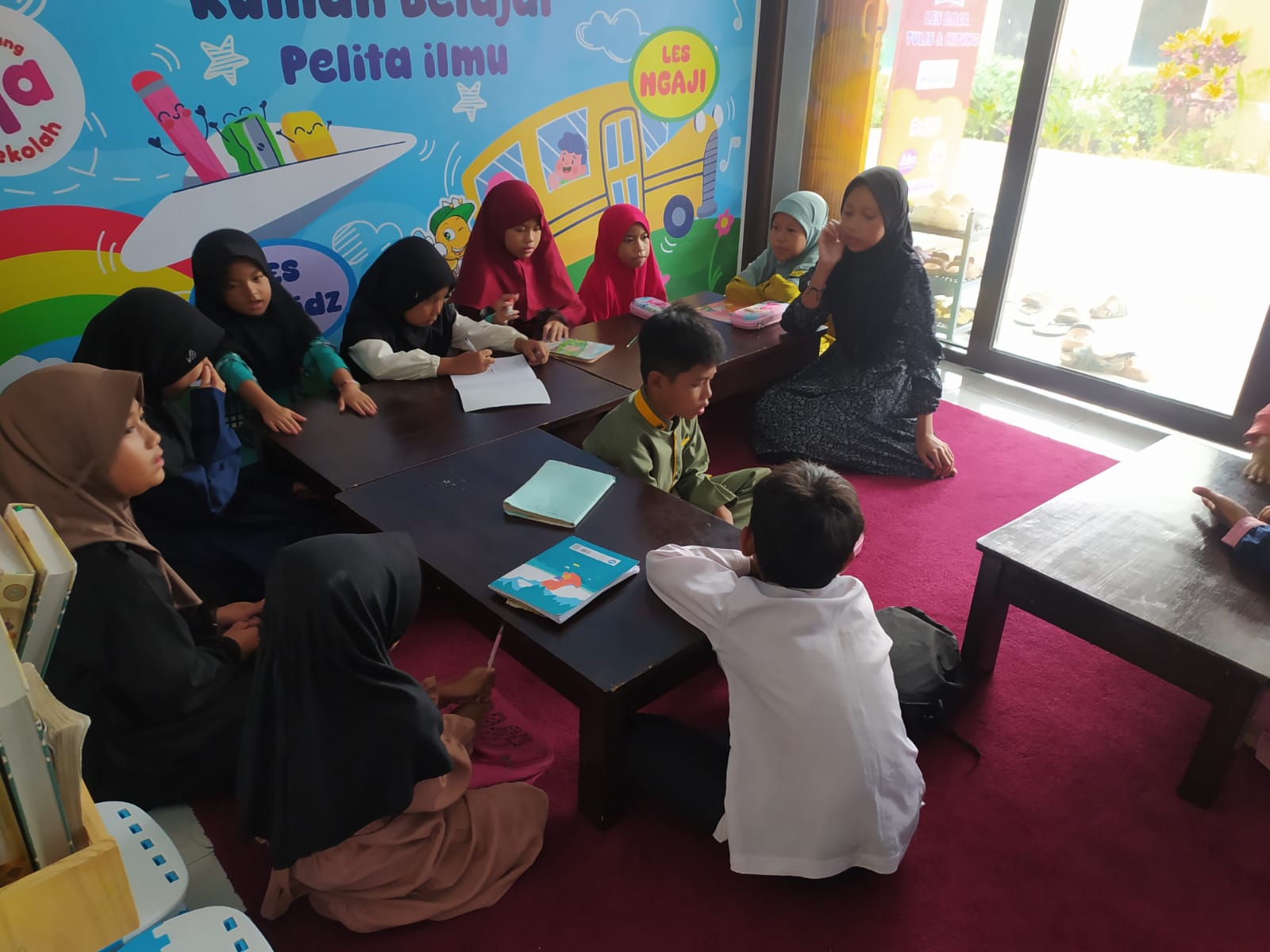 Rumah Belajar Dengan Konsep Kreatif Dan Inovatif Pelita Ilmu